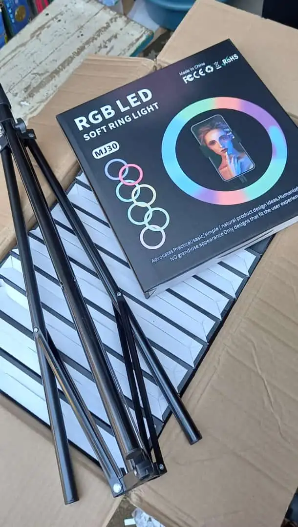 Selfie - Soft Ring Light taille 14 – Image 5