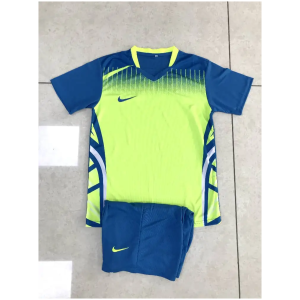 Tenue de sport Nike - Manches courtes bleu/jaune - col rond - Maillot et short