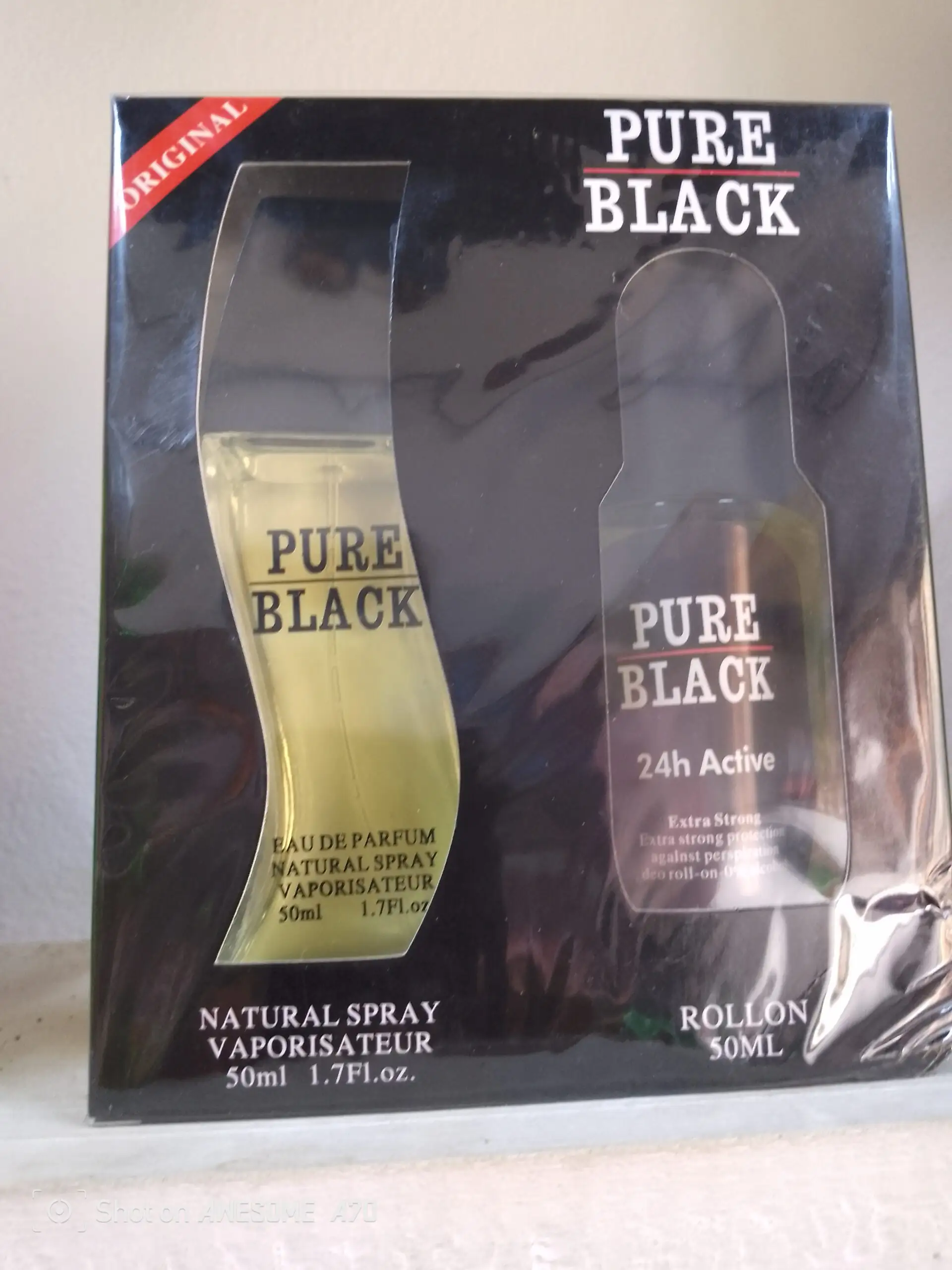 Eau de parfum PURE BLACK