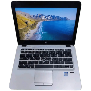 Laptop HP Elitebook 820 G4 core i5 de 7e génération 500GB HDD RAM 8GB