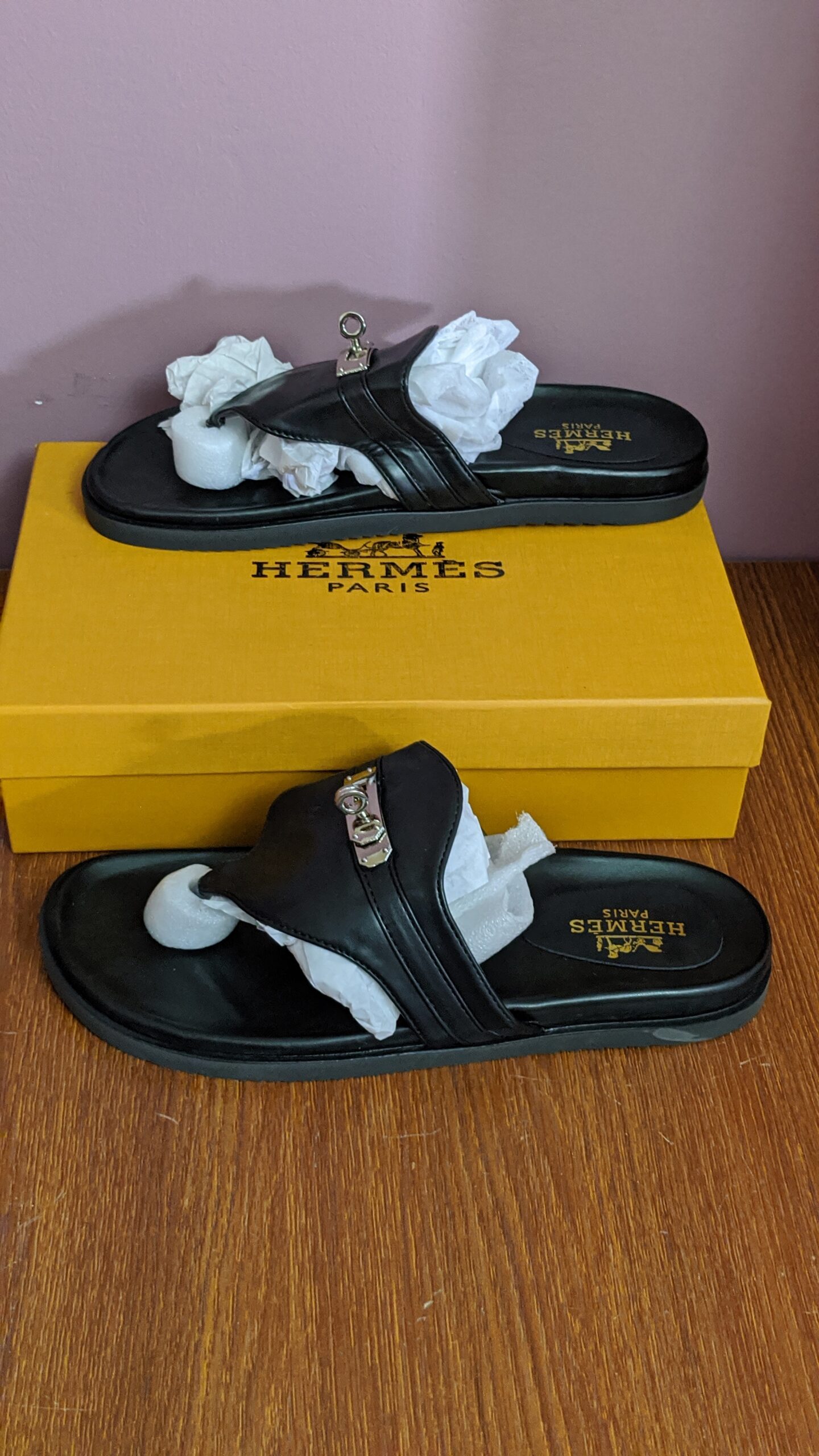 Hermes slippers