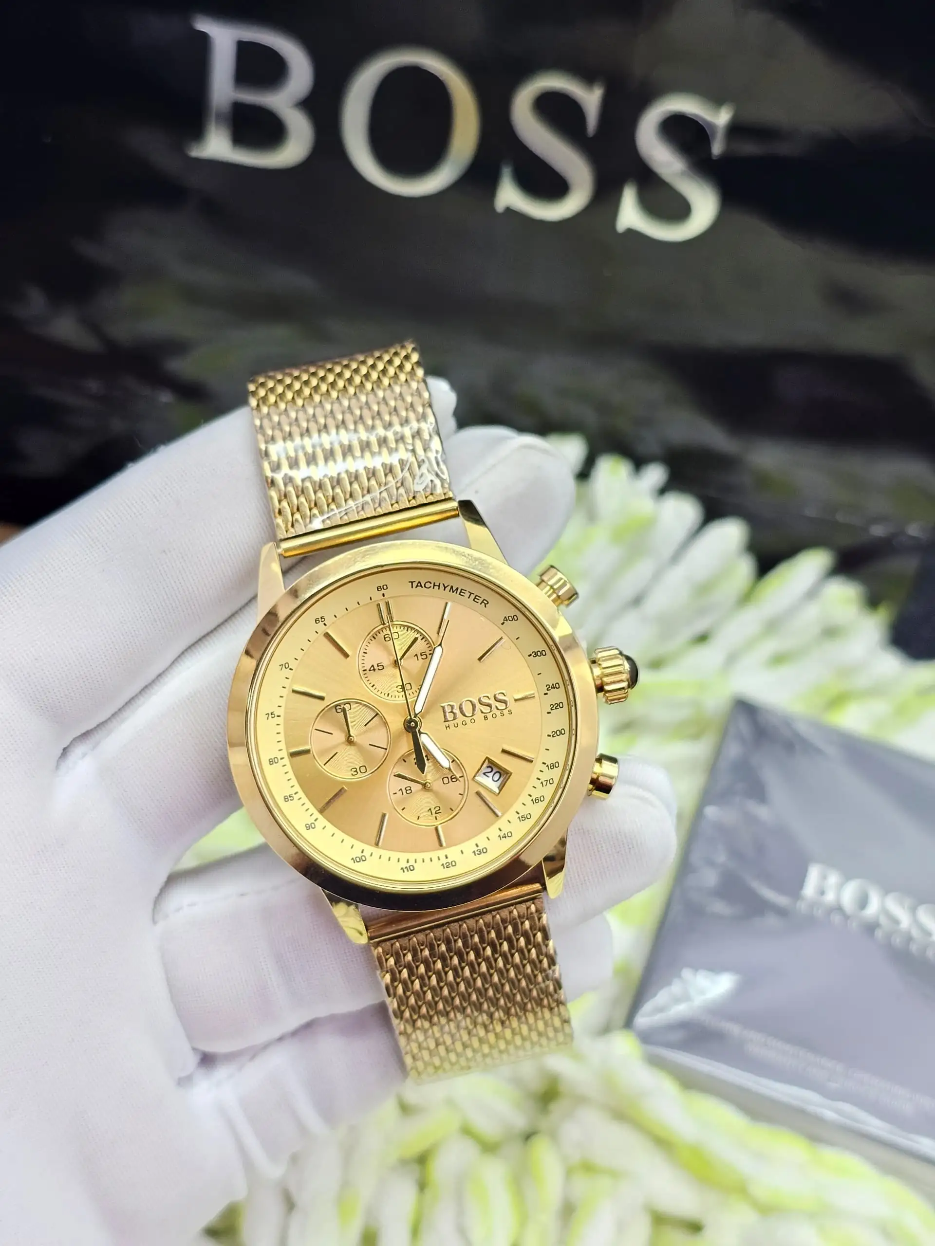 Montre classe Boss bracelet maille