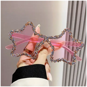 Star shaped diamond studded sunglass