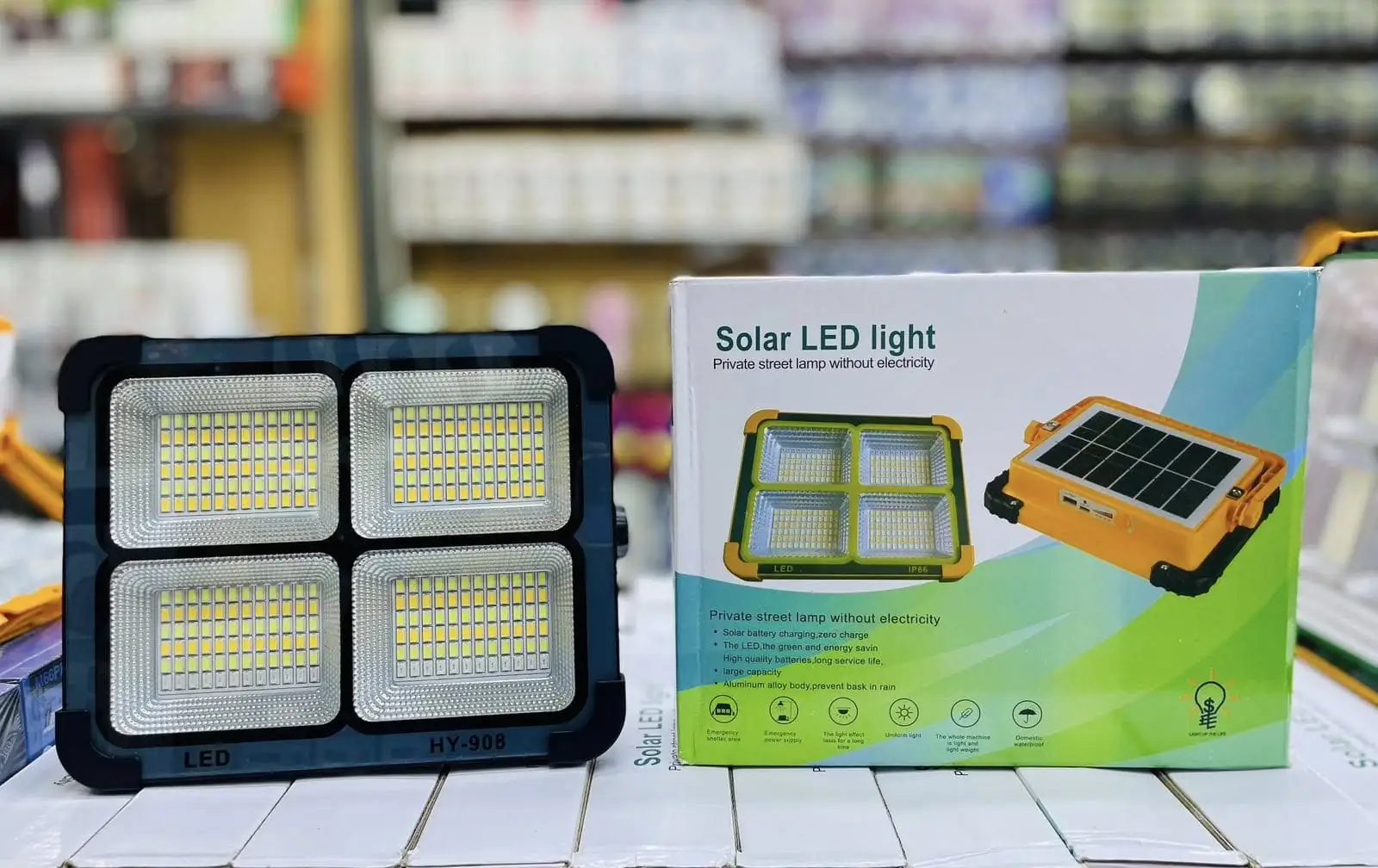 Lampe Solaire Extérieure LED IP65 - Éclairage Puissant 100 Lumens - Autonomie 8H - Résistant aux Intempéries – Image 4