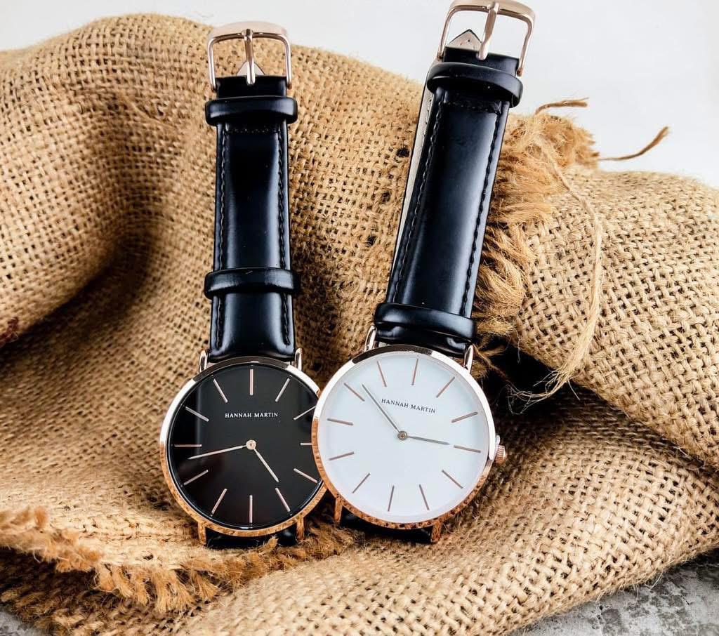 Montre Hannah Martin Luxe - vue rapprochée sur le cadran et le bracelet cuir