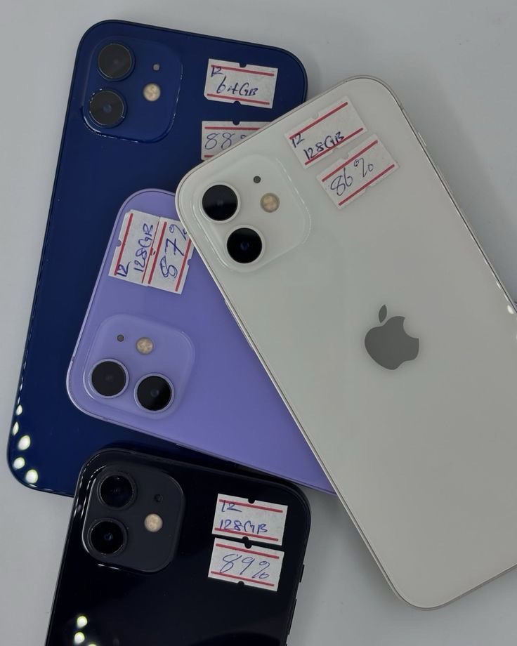 Détail du système de double caméra 12MP de l'iPhone 12