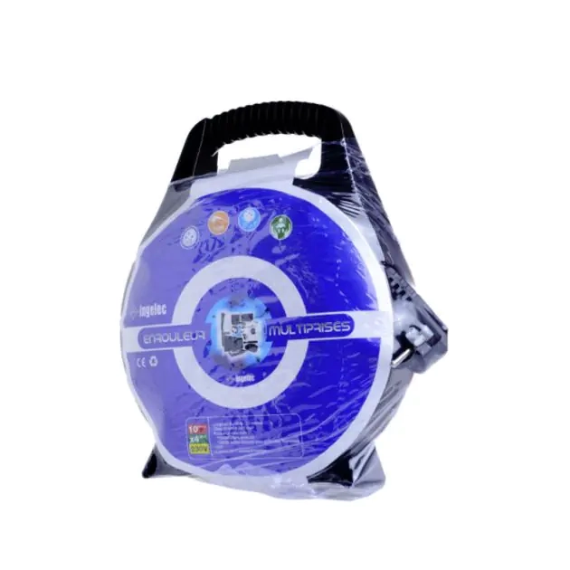 Détail du câble et de la fiche mâle de la rallonge Ingelec