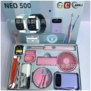 Montre connectée Neo 500 avec kit 12-en-1 comprenant : écouteurs, power bank, mini-ventilateur, lampe LED, 3 brosses à dents électriques, 3 bracelets et écran AMOLED