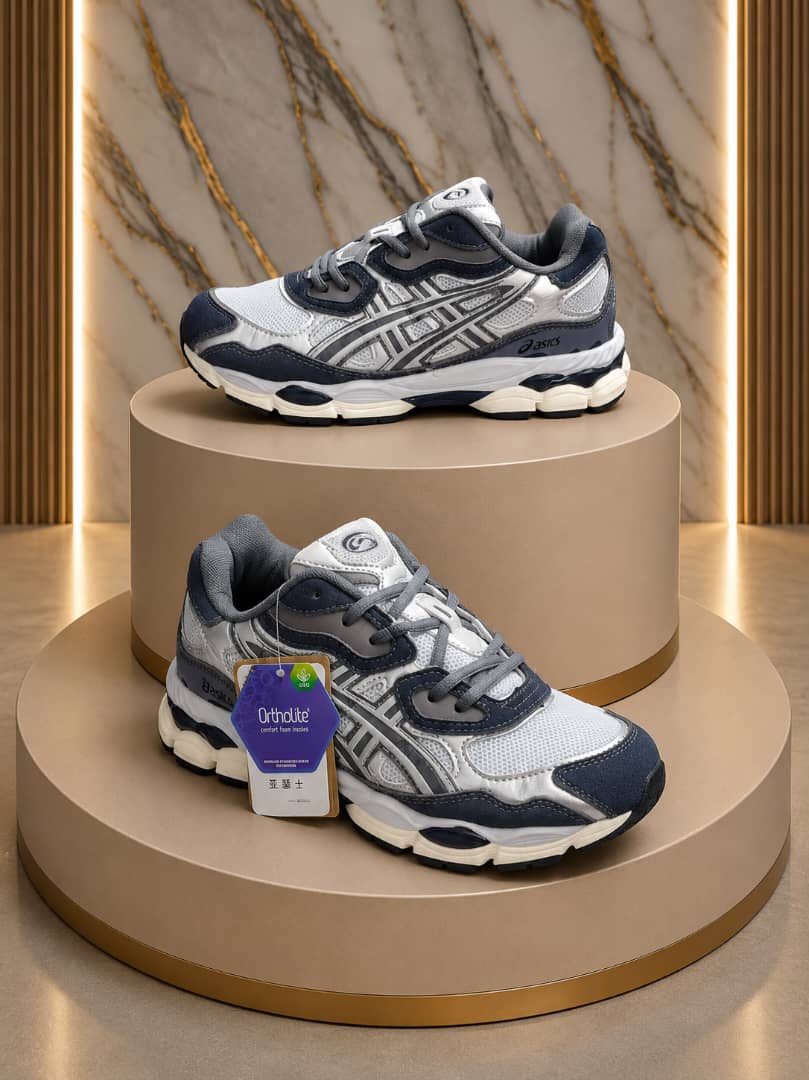 Détail de la semelle et du design des Asics Original Sneakers