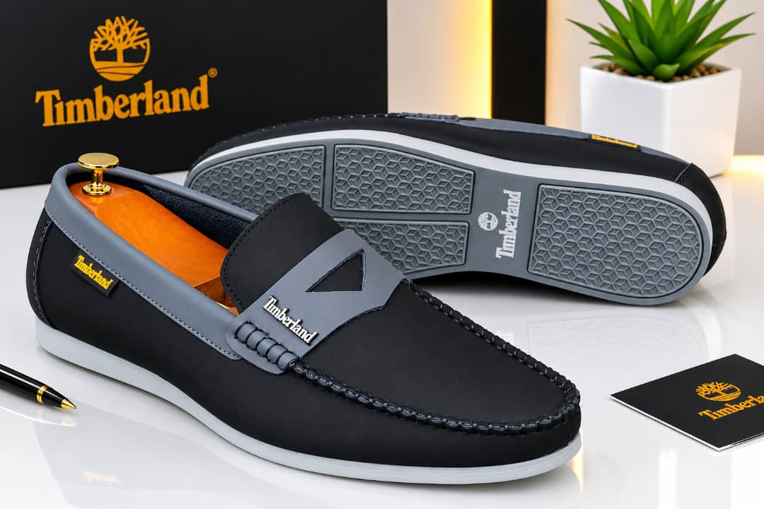 Détails du cuir premium des mocassins Timberland décontractés