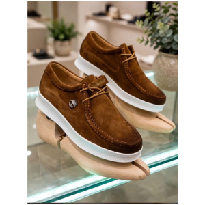 Timberland Mocassins Suédine Marron Semelle Blanche 40-45